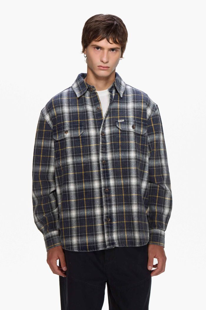 DISTRICT SHIRT