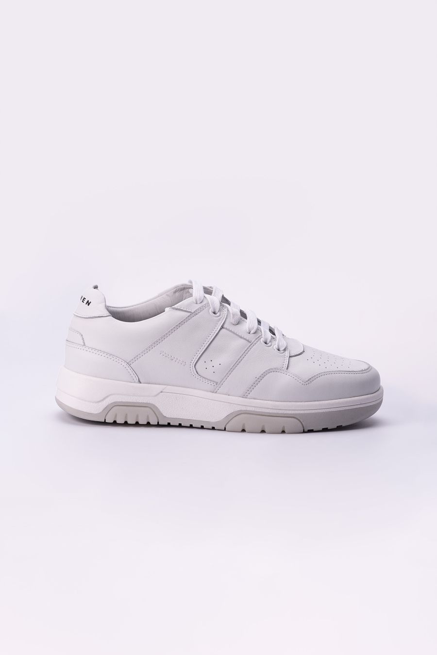 FOSTER SNEAKERS