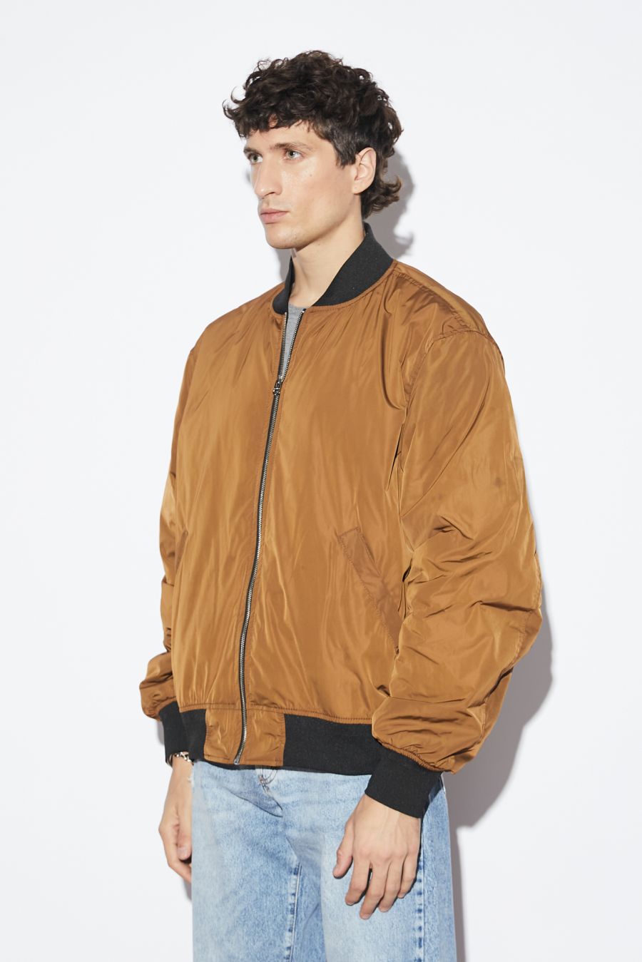 BLUES BOMBER