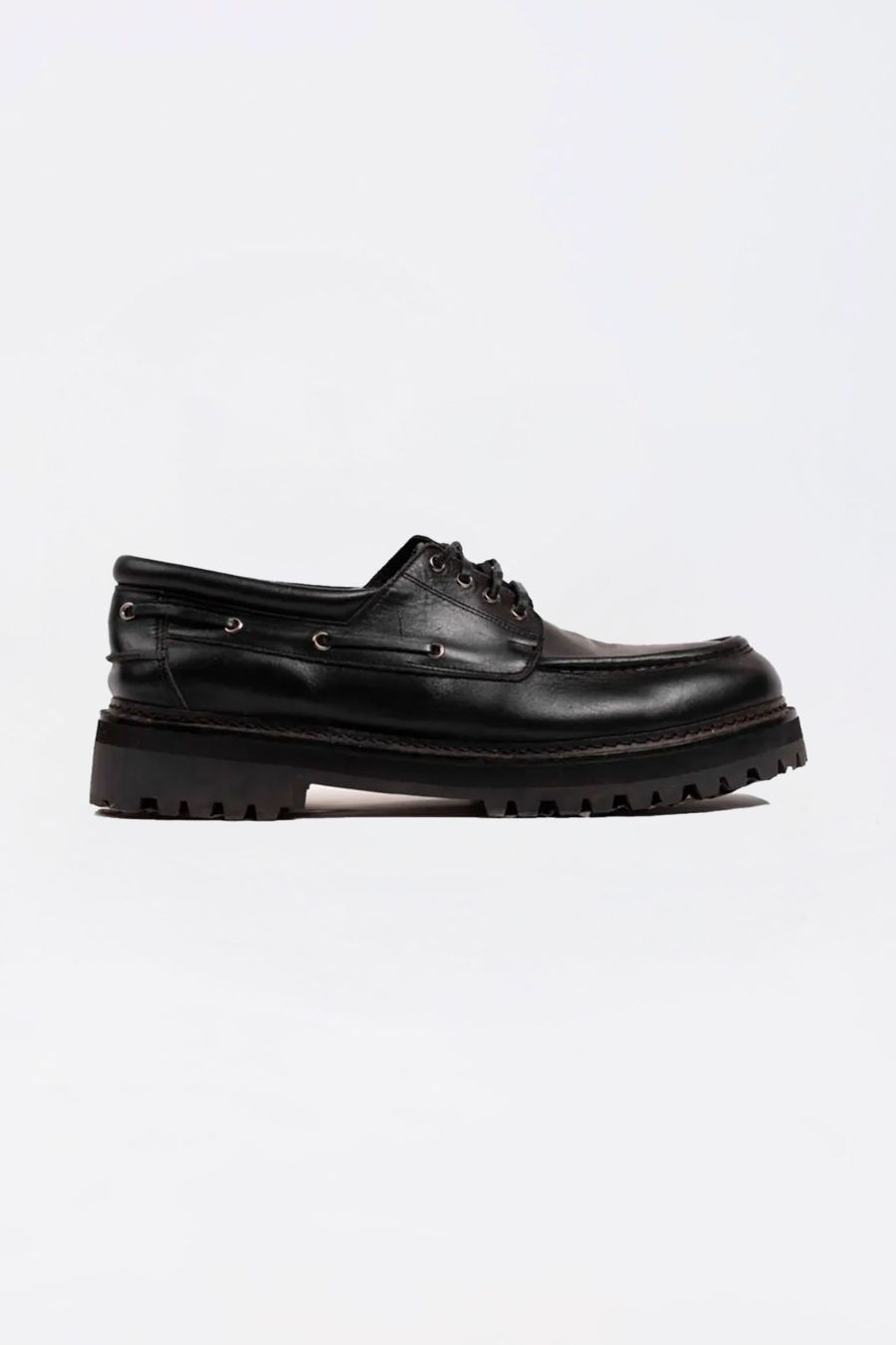 BOAT SHOES