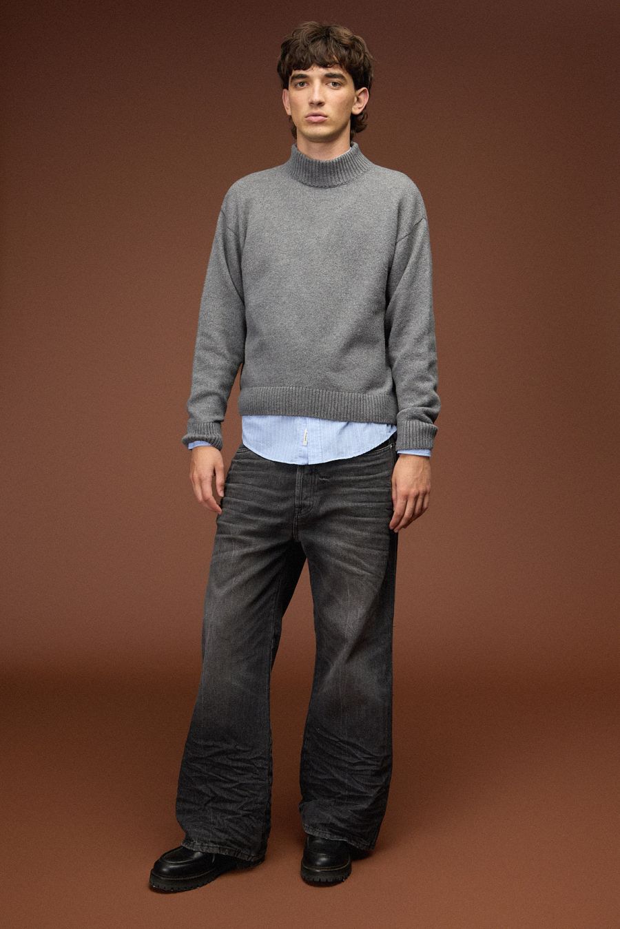 PLAIN HI NECK