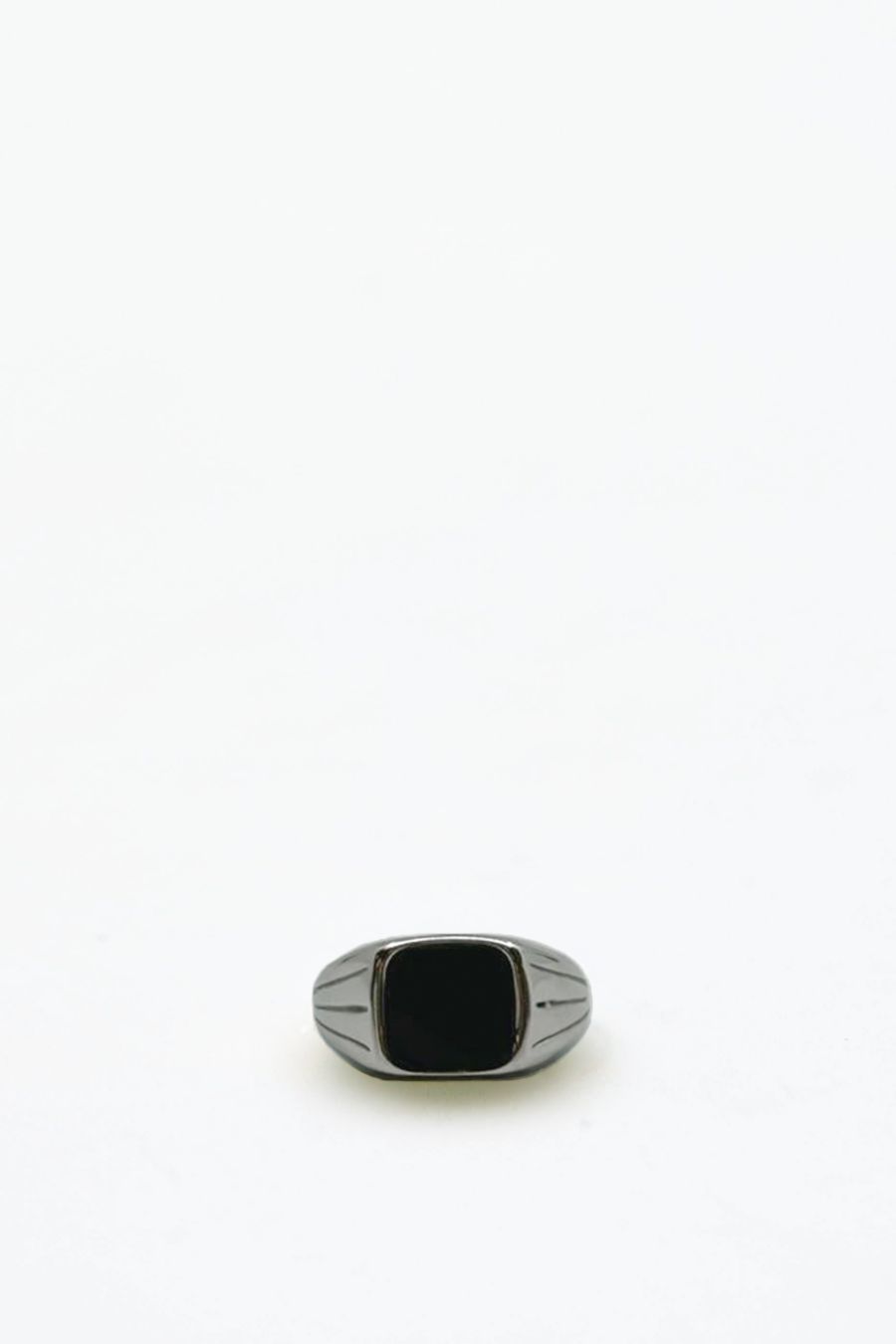 STONE RING