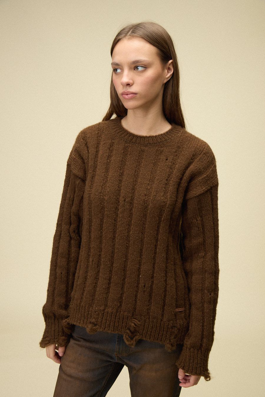 DISTRESS SWEATER