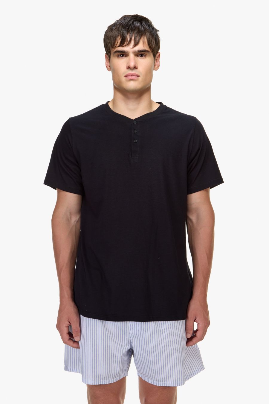 UNDER BUTTON T-SHIRT