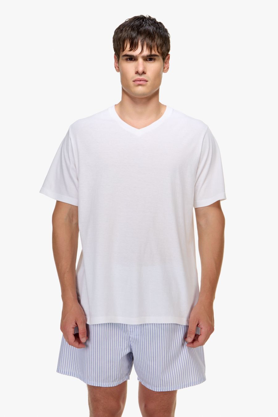 UNDER V T-SHIRT